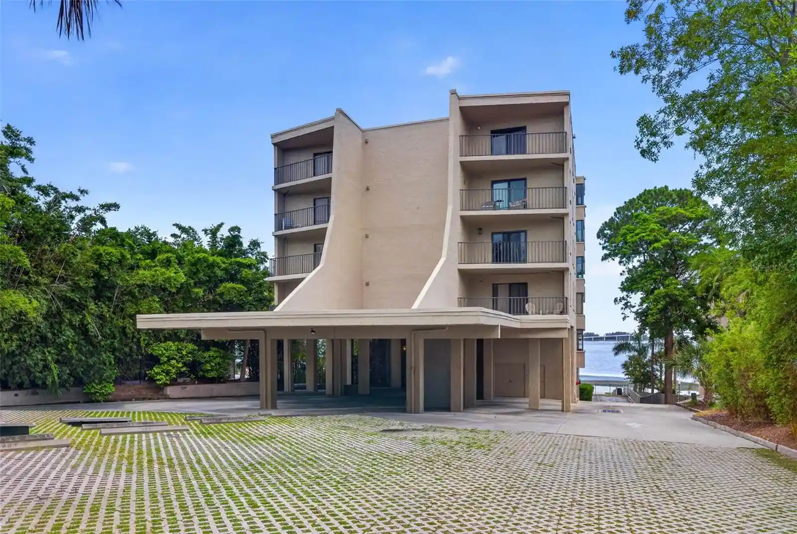 Listing Photo 51 - Condo for sale in 602 Lime Ave located at 602 Lime Ave, Clearwater, FL 33756 - Unit #101