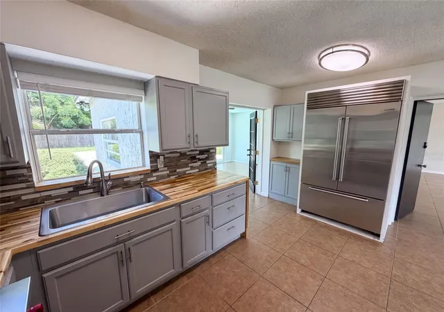 Photo 1 of Single Family Residence at 1907 Sue Ann St, Orlando, FL 32817 | MLS# O6423396 |  | Sold on 2026-10-30