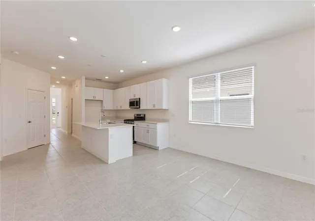 Photo 3 of Single family home for sale at 9120 Wildlight Trl, Wildwood, FL 34785 | MLS# O6423405 | Listing updated on 2026-09-14