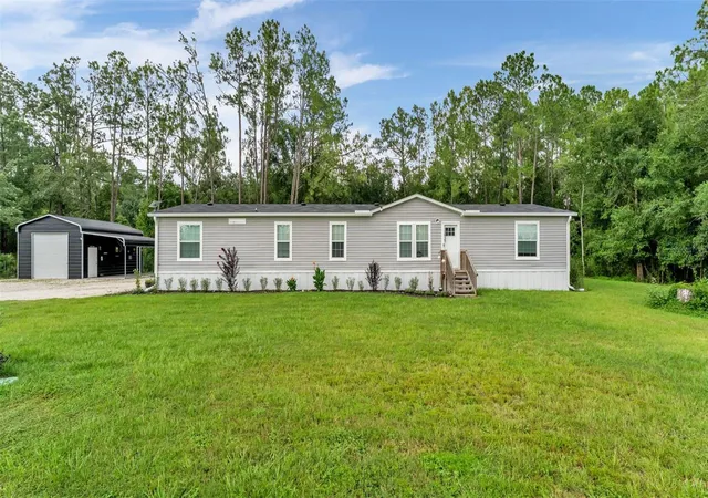 Photo 1 of Manufactured home for sale at 12615 Old Dade City Rd, Kathleen, FL 33849 | MLS# L4963360 | Listing updated on 2026-10-03