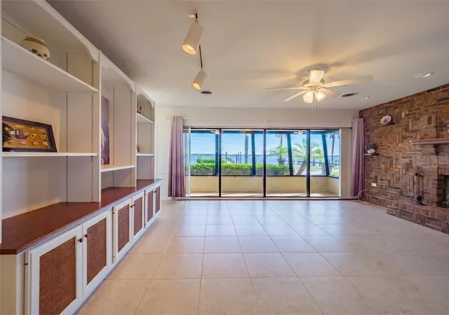 Photo 3 of Single family home for sale at 2410 Riverside Dr E, Bradenton, FL 34208 | MLS# A4699450 | Listing updated on 2026-09-23