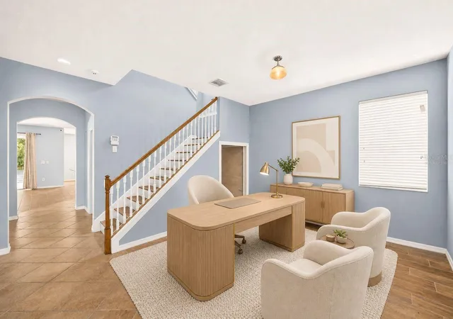 Photo 3 of Sale Pending at 2917 Winglewood Cir, Lutz, FL 33558 | MLS# TB8527338 | Listing updated on 2026-10-07