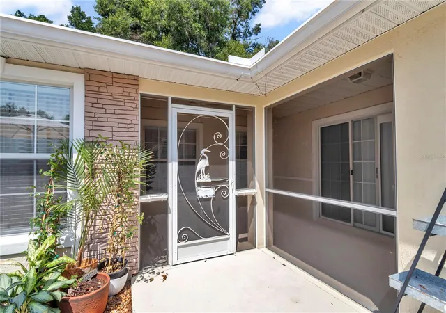 Photo 3 of Sale Pending at 7229 Sw 115th Place, Ocala, FL 34476 | MLS# OM728149 | Listing updated on 2026-09-11