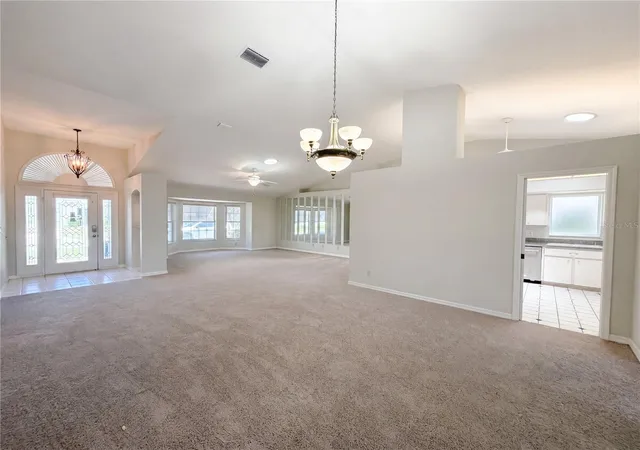 Photo 3 of Single family home for sale at 27305 Racquet Cir, Leesburg, FL 34748 | MLS# O6423691 | Listing updated on 2026-09-10