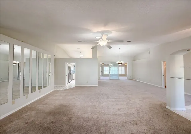 Photo 4 of Single family home for sale at 27305 Racquet Cir, Leesburg, FL 34748 | MLS# O6423691 | Listing updated on 2026-09-10