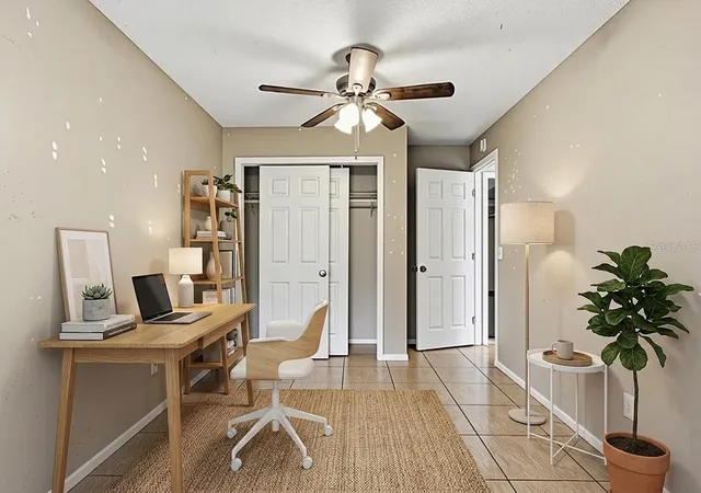 Photo 4 of Sale Pending at 5734 Grand Cyn Dr, Orlando, FL 32810 | MLS# O6423795 | Listing updated on 2026-09-11
