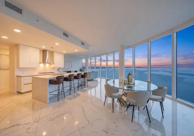 Photo 1 of Condo for sale at 2900 W Bay To Blvd #1401, Tampa, FL 33629 | MLS# TB8527620 | Listing updated on 2026-09-30