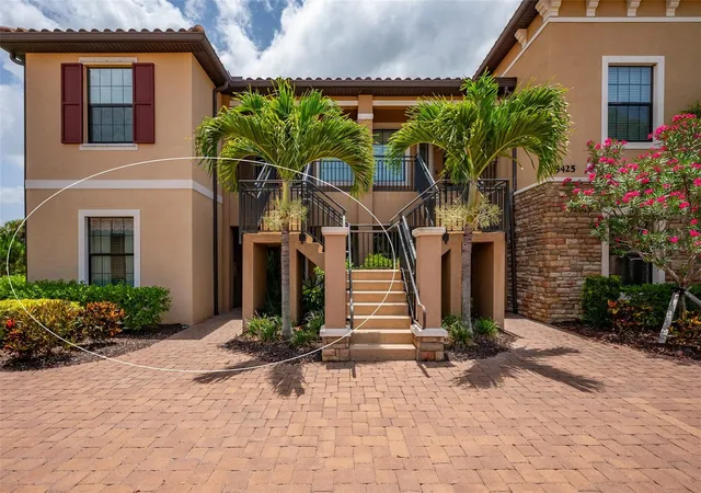 Photo 1 of Condo for sale at 5425 Cicerone St #101, Sarasota, FL 34238 | MLS# A4699543 | Listing updated on 2026-09-28