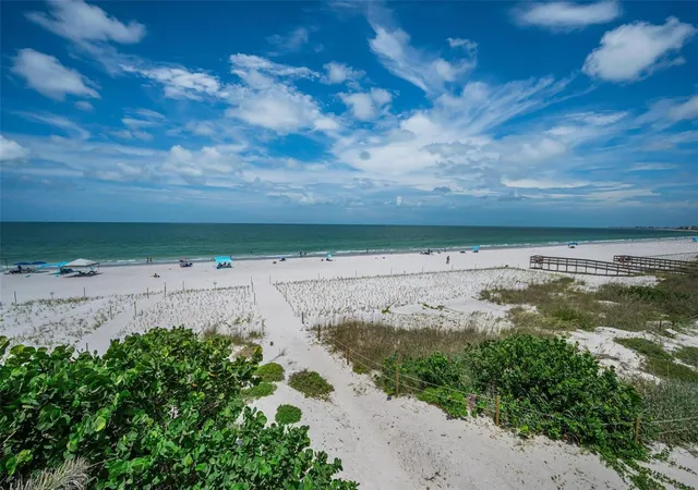 Photo 3 of Single family home for sale at 9550 W Gulf Blvd, Treasure Island, FL 33706 | MLS# TB8527790 | Listing updated on 2026-09-15