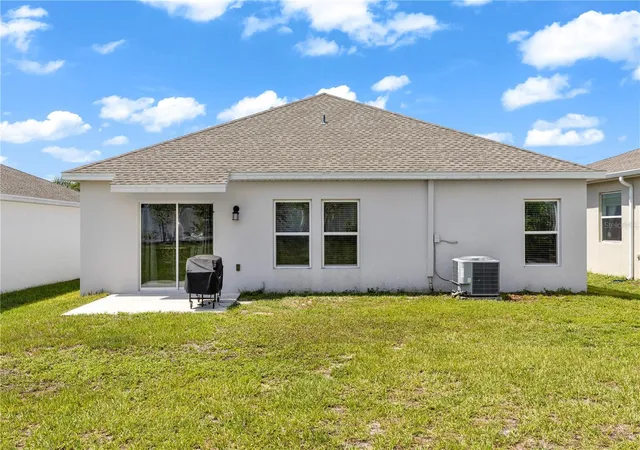 Photo 4 of Single family home for sale at 1104 Peach Crk Dr, Osteen, FL 32764 | MLS# V4950137 | Listing updated on 2026-09-15