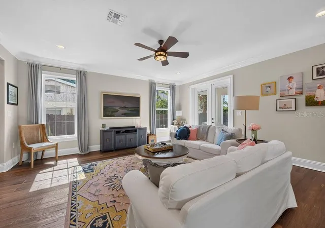 Photo 4 of Single family home for sale at 626 35th Avenue N, Saint Petersburg, FL 33704 | MLS# TB8527821 | Listing updated on 2026-09-13