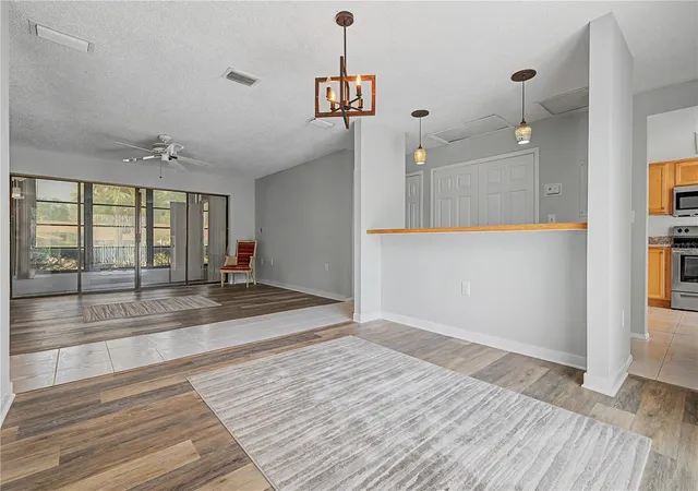 Photo 4 of House for sale at 75 Poole Pl, Oldsmar, FL 34677 | MLS# TB8527830 | Listing updated on 2026-10-06