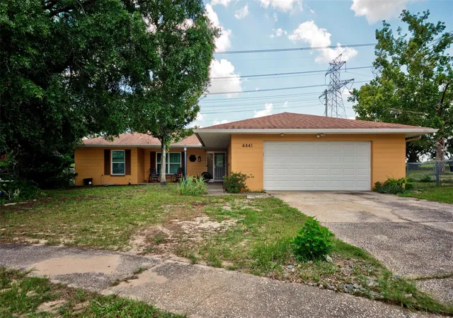 Photo 1 of Single family home for sale at 4441 Chamber Ct, Spring Hill, FL 34609 | MLS# W7887526 | Listing updated on 2026-10-13