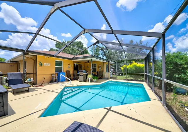 Photo 3 of Single family home for sale at 4441 Chamber Ct, Spring Hill, FL 34609 | MLS# W7887526 | Listing updated on 2026-10-13