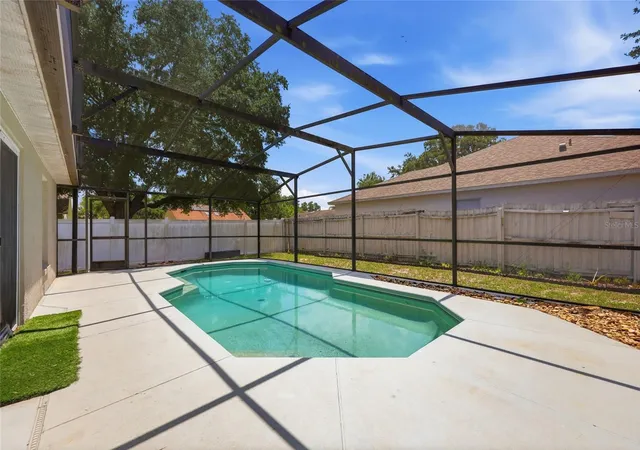 Photo 3 of Single family home for sale at 2706 Kris Xing, Ocoee, FL 34761 | MLS# O6424048 | Listing updated on 2026-09-11