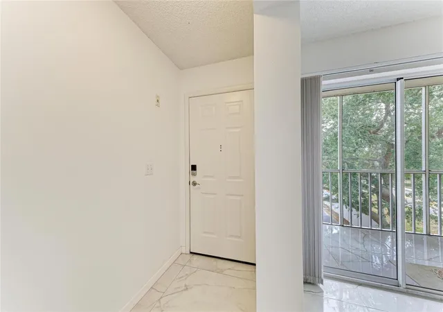 Photo 4 of Condo for sale at 3980 Ironwood Cir #301, Bradenton, FL 34209 | MLS# A4699628 | Listing updated on 2026-09-14