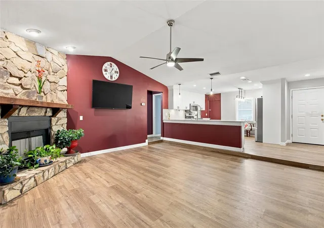 Photo 3 of Single family home for sale at 5016 Swallow Dr, Land O Lakes, FL 34639 | MLS# TB8528013 | Listing updated on 2026-09-11