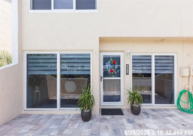 Photo 3 of Townhouse for sale at 4207 Fogcutter Ct, Tampa, FL 33615 | MLS# TB8528086 | Listing updated on 2026-09-11
