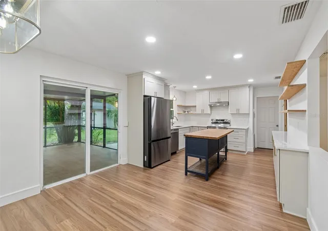 Photo 4 of Single family home for sale at 6214 15th Avenue S, Tampa, FL 33619 | MLS# TB8528253 | Listing updated on 2026-10-26