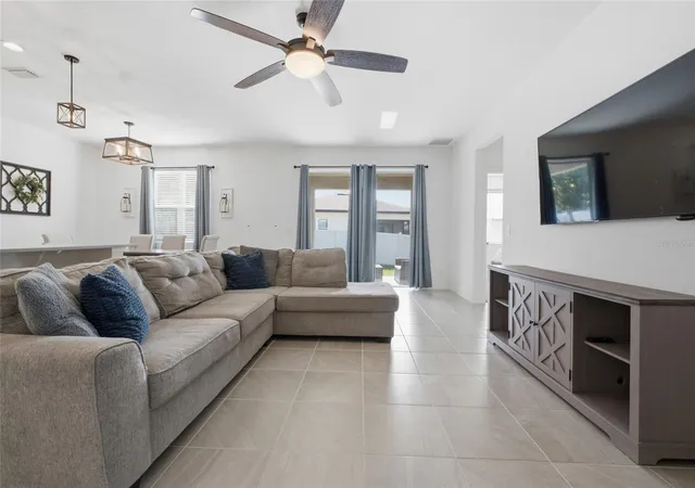 Photo 3 of Single family home for sale at 180 Jensen Dr, Groveland, FL 34736 | MLS# G5114945 | Listing updated on 2026-09-12