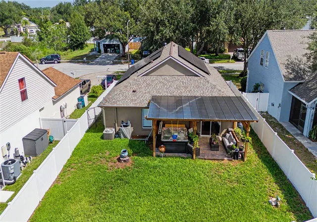 Photo 3 of Single family home for sale at 24328 Mistwood Ct, Lutz, FL 33559 | MLS# TB8528543 | Listing updated on 2026-09-13
