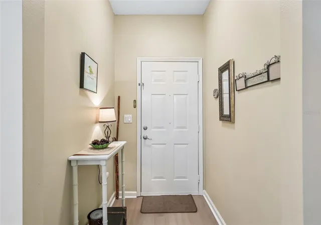 Listing Photo 5 - Condo for sale in building located at 12016 Villanova Dr, ORLANDO, FL 32837 - Unit #102