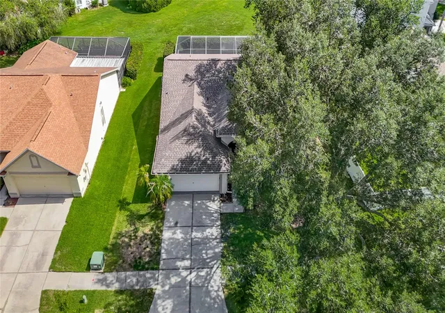 Photo 3 of Sale Pending at 9718 Pleasant Run Way, Tampa, FL 33647 | MLS# C7528326 | Listing updated on 2026-09-15