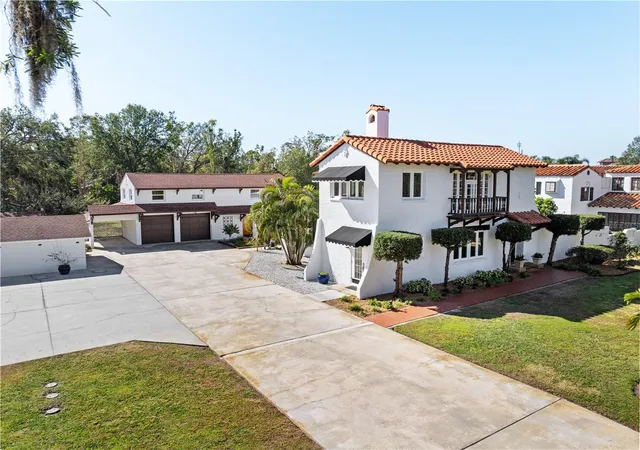 Photo 3 of Single family home for sale at 6010 17th Avenue S, Gulfport, FL 33707 | MLS# TB8528651 | Listing updated on 2026-09-24
