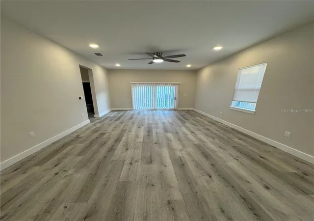 Photo 3 of Single family home for sale at 1039 53rd Avenue N, St Petersburg, FL 33703 | MLS# TB8528660 | Listing updated on 2026-10-28