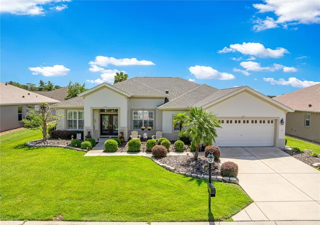 Photo 3 of Single family home for sale at 11855 Se 91st Circle, Summerfield, FL 34491 | MLS# OM728360 | Listing updated on 2026-09-19