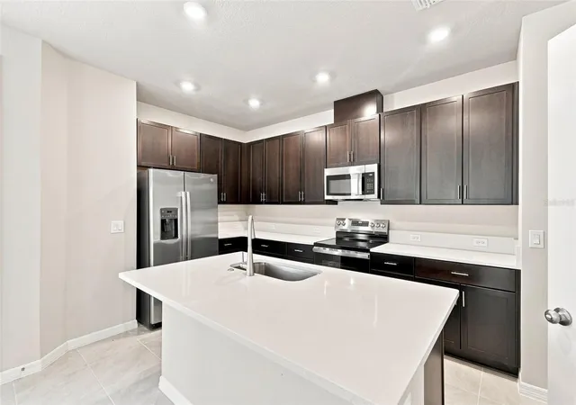 Photo 2 of Townhouse for sale at 1132 Wild Crst Ln, Daytona Beach, FL 32117 | MLS# TB8529024 | Listing updated on 2026-09-23