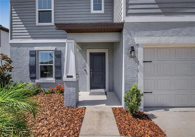 Photo 2 of Single family home for sale at 3891 Capri Coast Dr, Plant City, FL 33565 | MLS# TB8529059 | Listing updated on 2026-10-09
