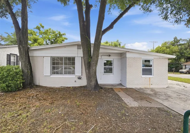 Photo 3 of Single family home for sale at 4222 N 14th Street, Tampa, FL 33603 | MLS# O6425010 | Listing updated on 2026-10-02