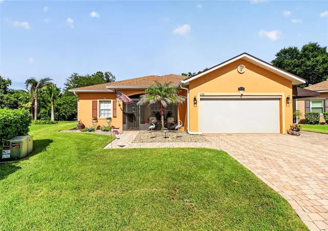 Photo 2 of Single family home for sale at 4188 Aberdeen Ln, Lake Wales, FL 33859 | MLS# S5153728 | Listing updated on 2026-10-07