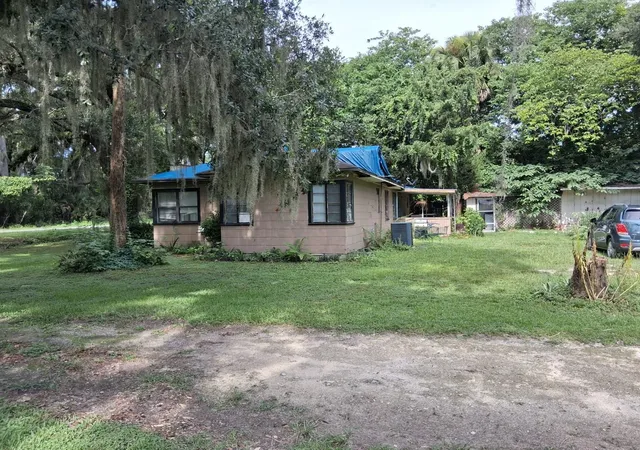 Photo 2 of Single family home for sale at 5741 Nw 191st Place, Reddick, FL 32686 | MLS# TB8529213 | Listing updated on 2026-09-11