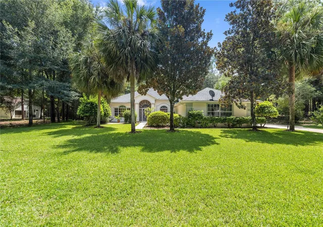 Photo 1 of Single family home for sale at 18293 Sw 75th Loop, Dunnellon, FL 34432 | MLS# OM728485 | Listing updated on 2026-09-24