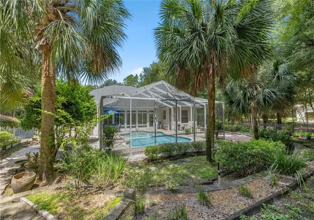 Photo 3 of Single family home for sale at 18293 Sw 75th Loop, Dunnellon, FL 34432 | MLS# OM728485 | Listing updated on 2026-09-24