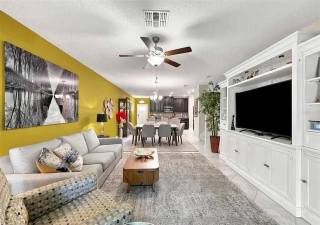Photo 4 of Townhouse for sale at 5305 Stoic Vale Dr, Wimauma, FL 33598 | MLS# TB8529292 | Listing updated on 2026-10-09