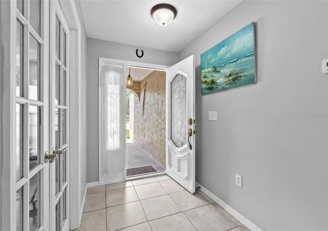 Photo 4 of Single family home for sale at 7466 Apache Trl, Spring Hill, FL 34606 | MLS# W7887671 | Listing updated on 2026-10-12