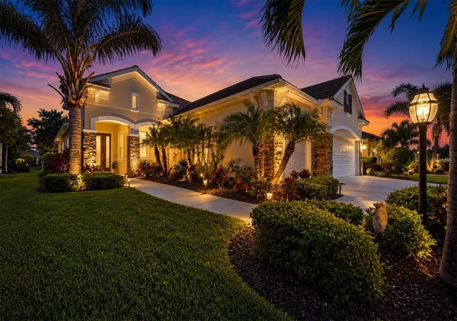Photo 3 of Single family home for sale at 4209 Midnight Blue Run, Bradenton, FL 34211 | MLS# A4700078 | Listing updated on 2026-10-04