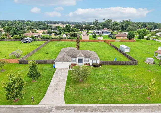 Photo 1 of Single family home for sale at 2206 Wooden Shoe Wy, Plant City, FL 33567 | MLS# TB8529534 | Listing updated on 2026-09-22