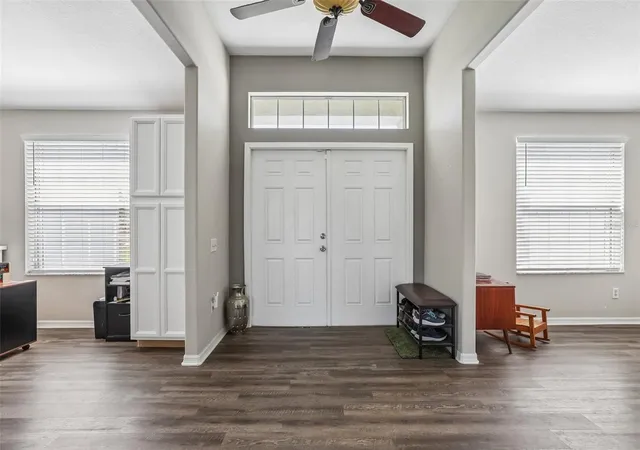 Photo 3 of Single family home for sale at 2206 Wooden Shoe Wy, Plant City, FL 33567 | MLS# TB8529534 | Listing updated on 2026-09-22