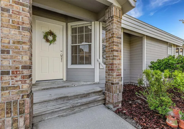 Photo 3 of Condo for sale at 1154 Waterfall Ln #n/a, Lakeland, FL 33803 | MLS# L4963546 | Listing updated on 2026-09-17