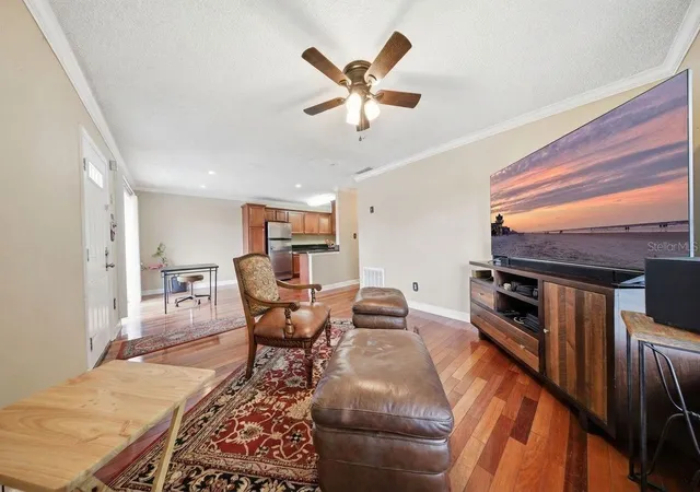 Photo 3 of Condo for sale at 4890 Conway Rd #66, Orlando, FL 32812 | MLS# O6425403 | Listing updated on 2026-09-22