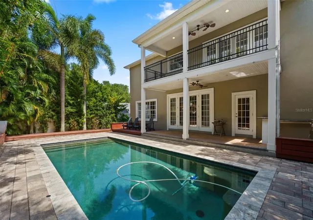 Photo 3 of Single family home for sale at 3317 W Leona St, Tampa, FL 33629 | MLS# TB8529644 | Listing updated on 2026-09-22