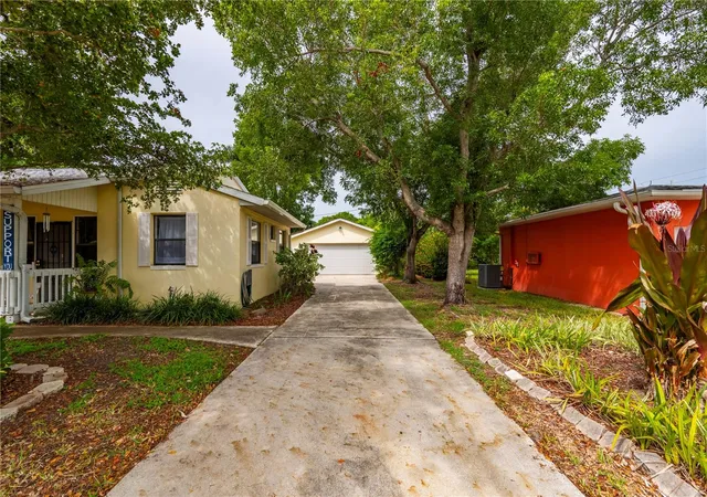 Photo 4 of Single family home for sale at 311 Gill St, Punta Gorda, FL 33950 | MLS# C7528438 | Listing updated on 2026-09-28