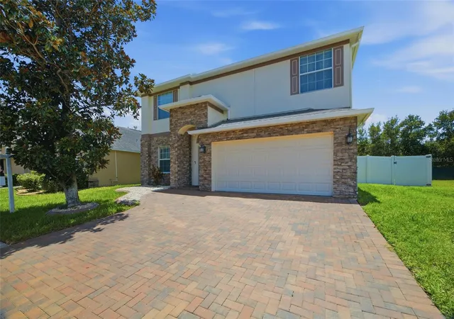 Photo 2 of Single family home for sale at 12407 Gilmerton Mist Ln, Riverview, FL 33579 | MLS# TB8529659 | Listing updated on 2026-10-14