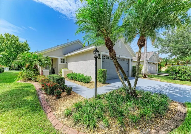Photo 3 of Single family home for sale at 14260 Gnatcatcher Ter, Lakewood Ranch, FL 34202 | MLS# A4700153 | Listing updated on 2026-09-26