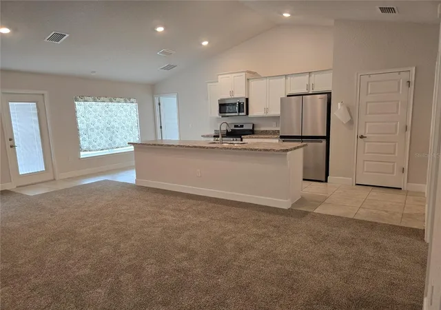 Photo 4 of Single family home for sale at 825 W Hallam Dr, Dunnellon, FL 34434 | MLS# O6425699 | Listing updated on 2026-09-25