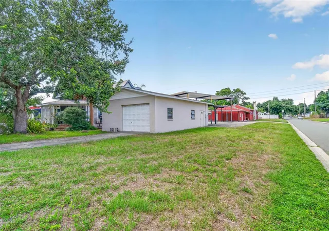 Photo 3 of Single family home for sale at 2600 25th Avenue N, Saint Petersburg, FL 33713 | MLS# TB8529906 | Listing updated on 2026-09-28